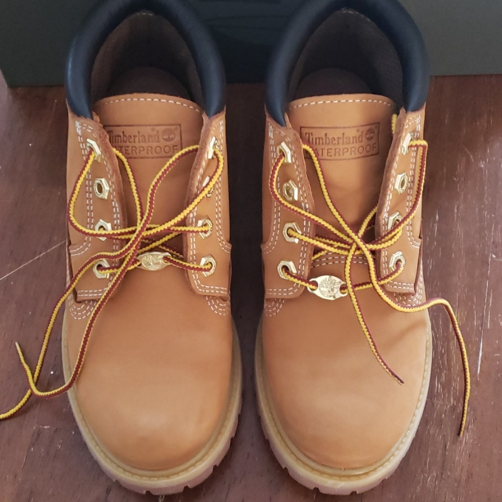 Timberland - Picture 2 of 2